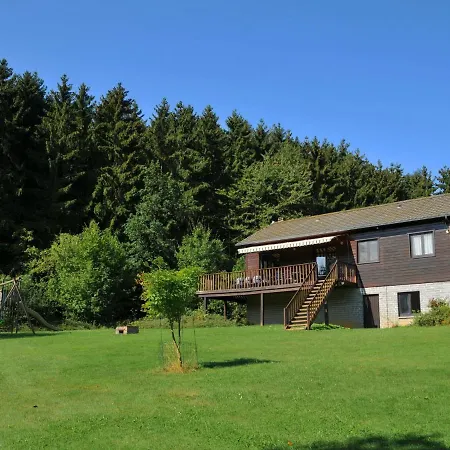 Cosy Holiday In With Large Garden Holiday home Noiseux
