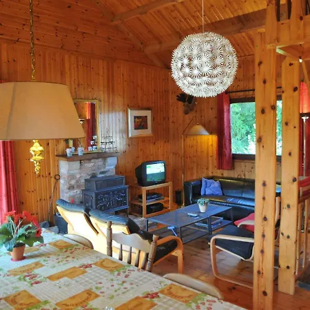 Cosy Holiday In With Large Garden * Noiseux
